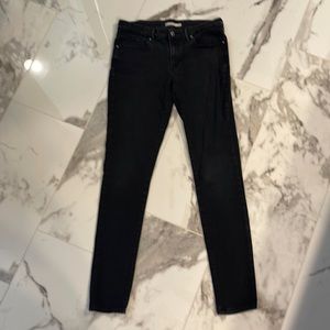 Levi’s 711 Skinny Jeans